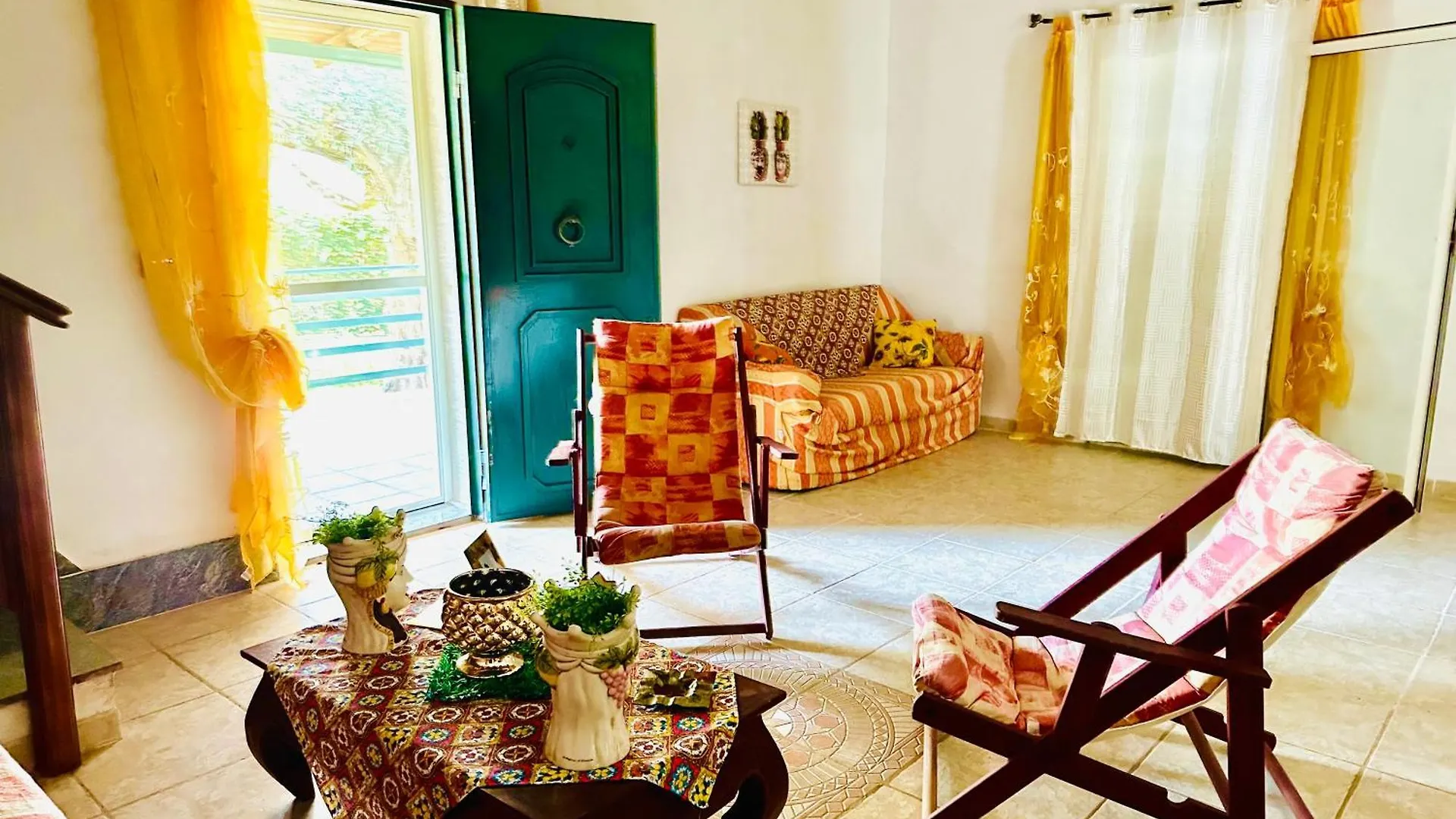 Apartament Junior Suit With Pool Close To Beach Mandra Capreria شقة