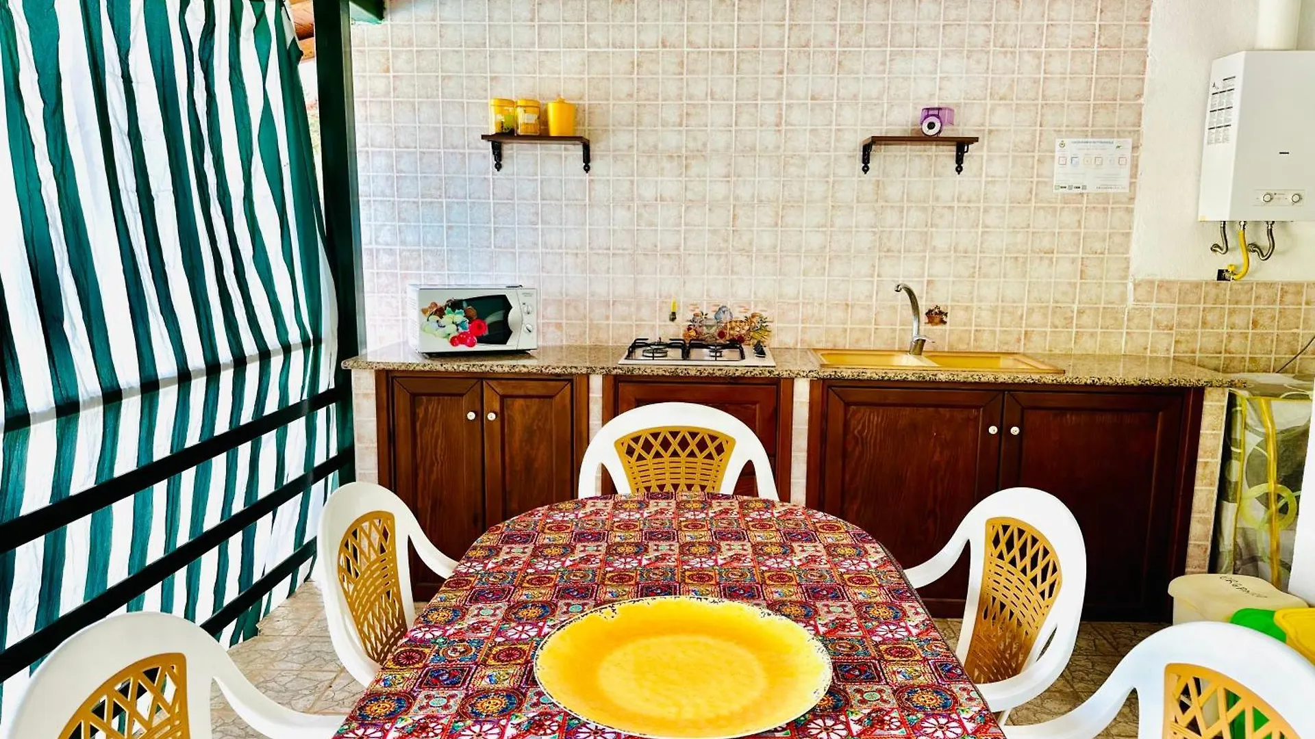 Apartament Junior Suit With Pool Close To Beach Mandra Capreria 0*,