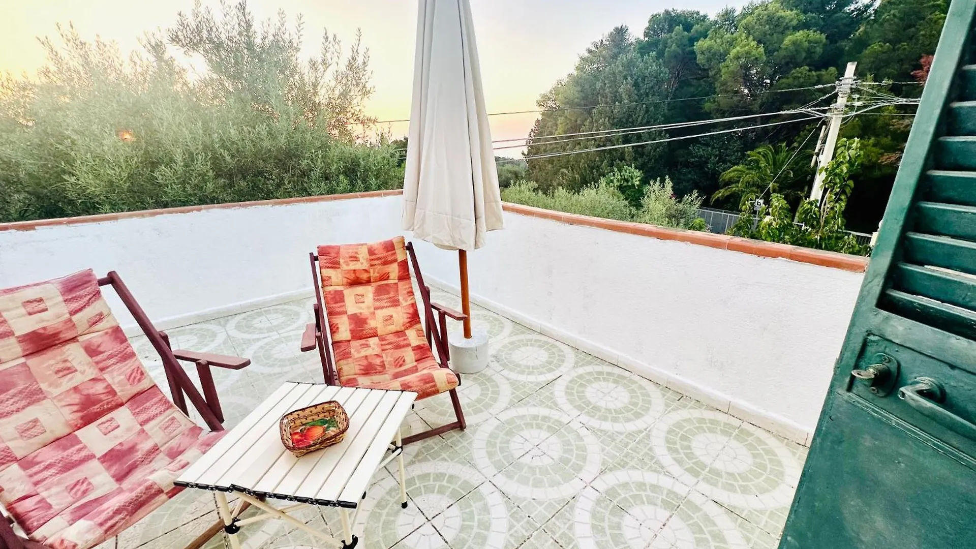 شقة Apartament Junior Suit With Pool Close To Beach Mandra Capreria إيطاليا